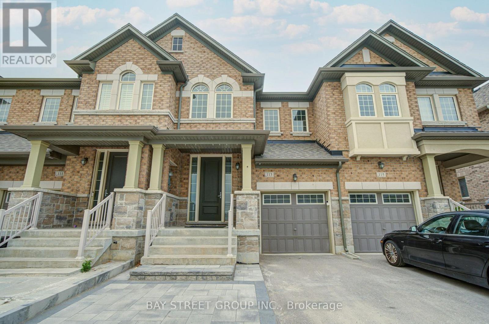 113 DRIZZEL CRESCENT - 1