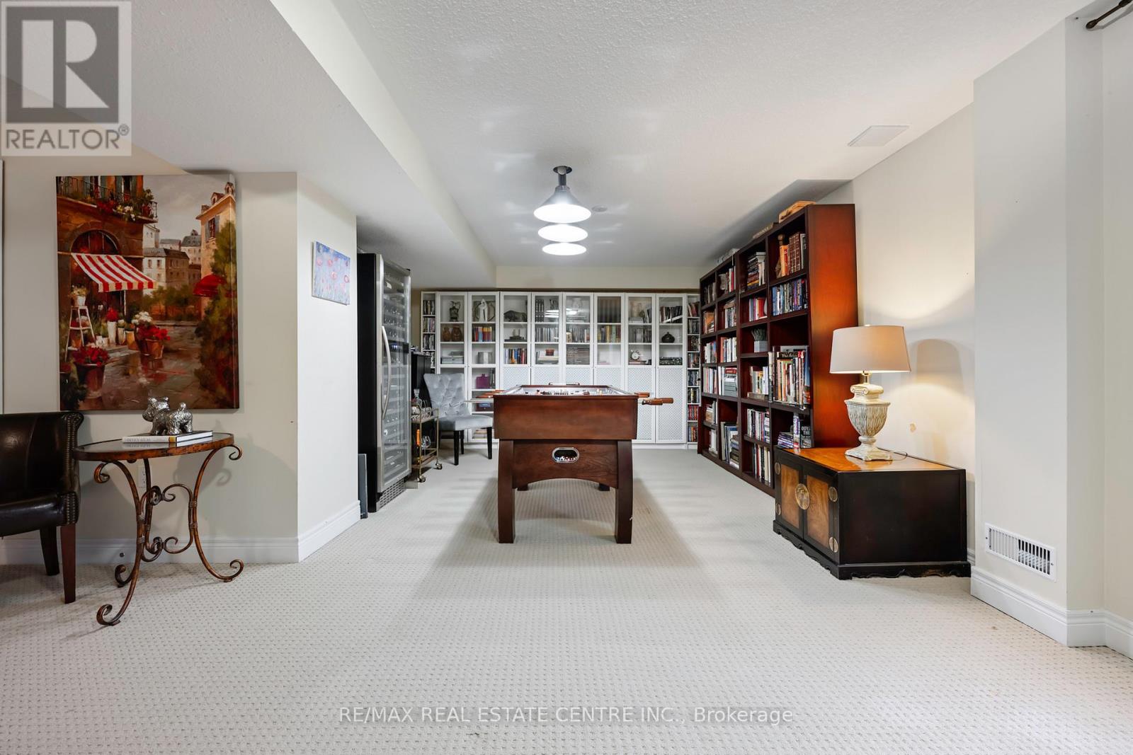 59 YOUNG COURT - Image 26