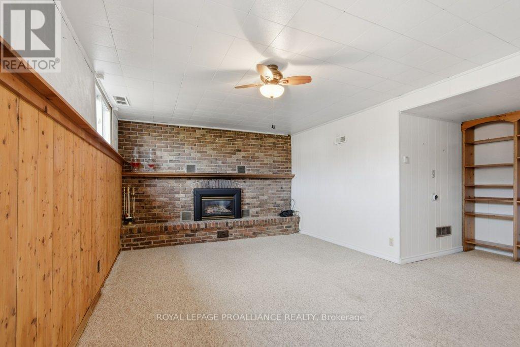 4 O'NEIL CRESCENT - 20