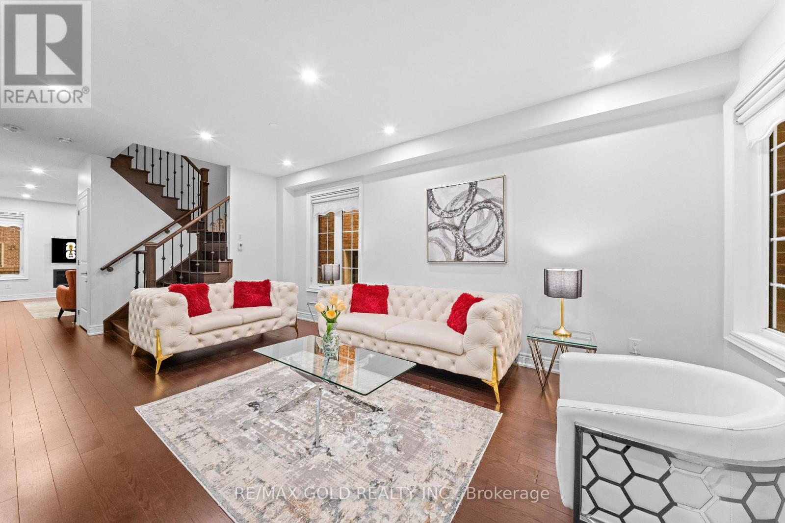 11 SINATRA STREET - 2