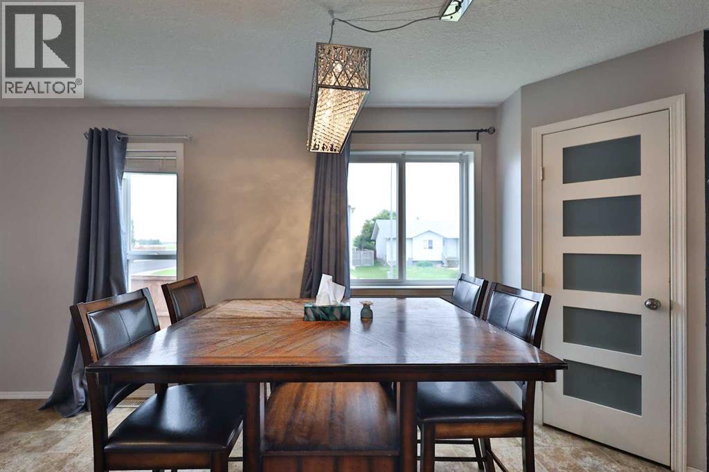 4602 6 Street - 12
