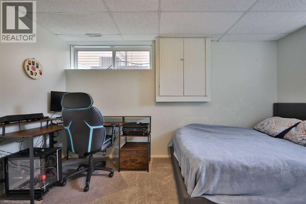 4602 6 Street - 24