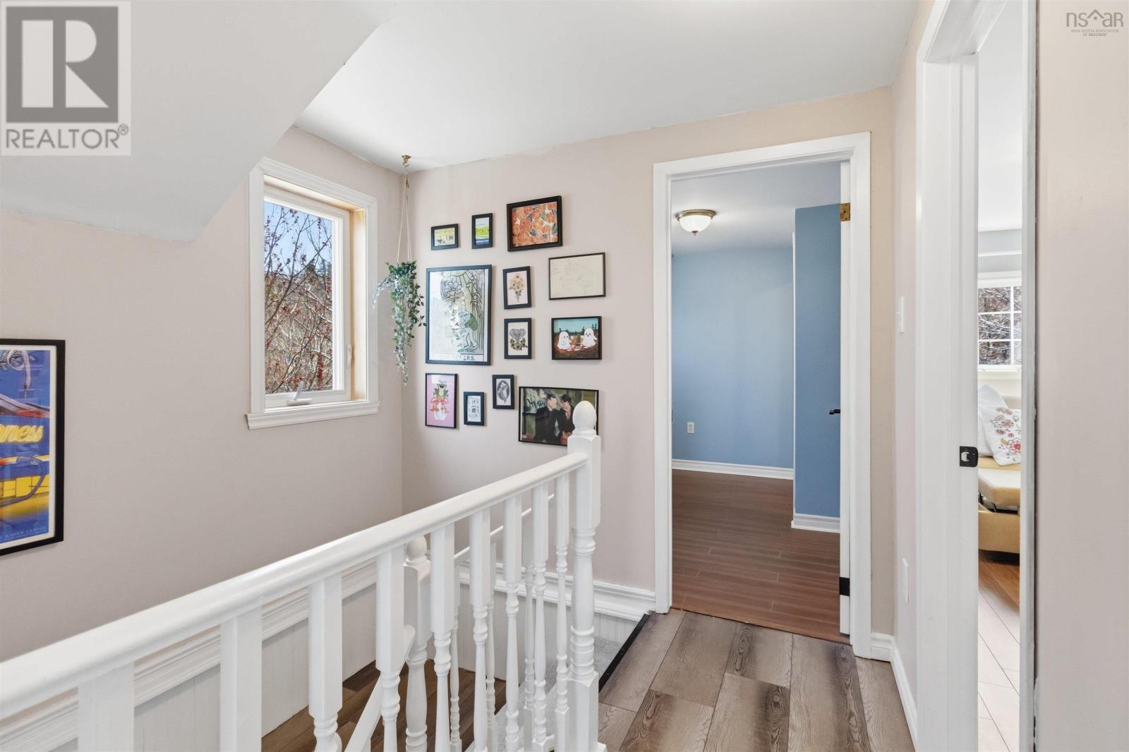 11 Military Road - 38