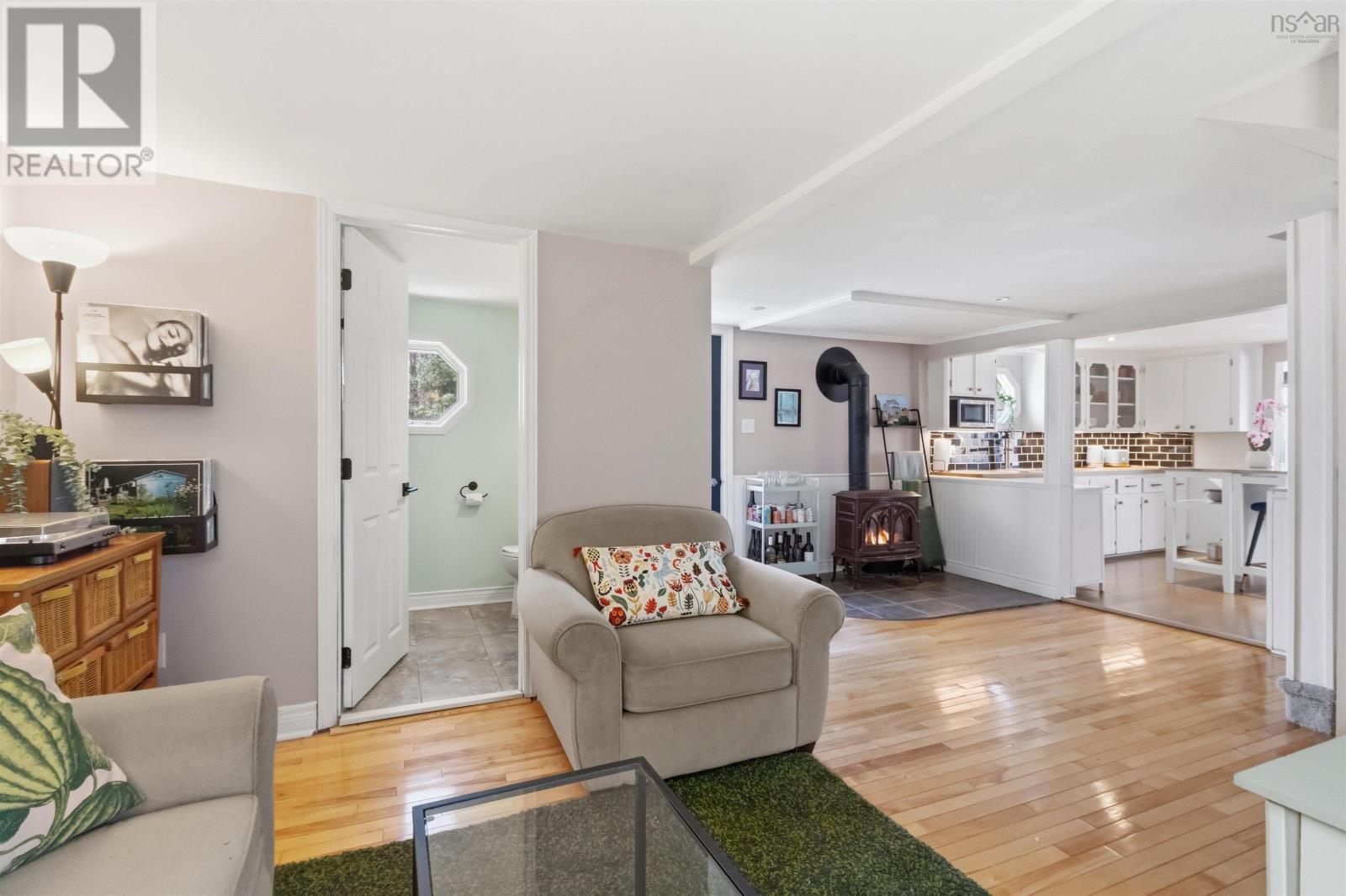 11 Military Road - 31