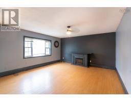 49 Hill Street, Amherst, NS B4H2N2 Photo 17