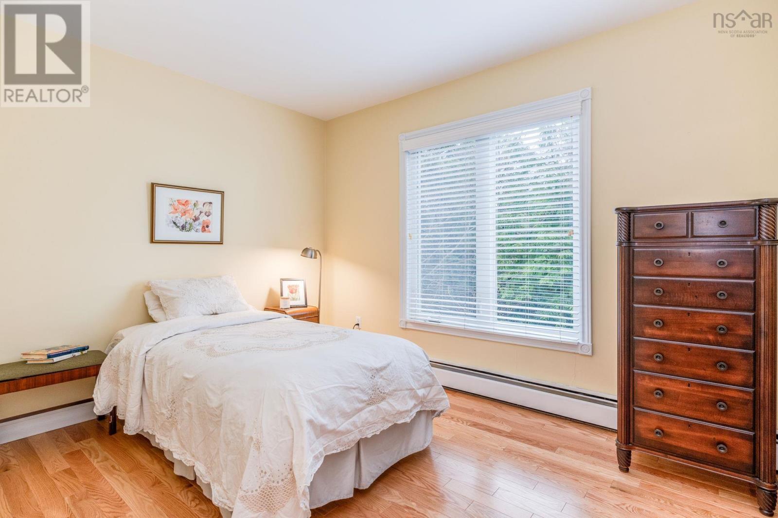 69 Bayview Road - 22