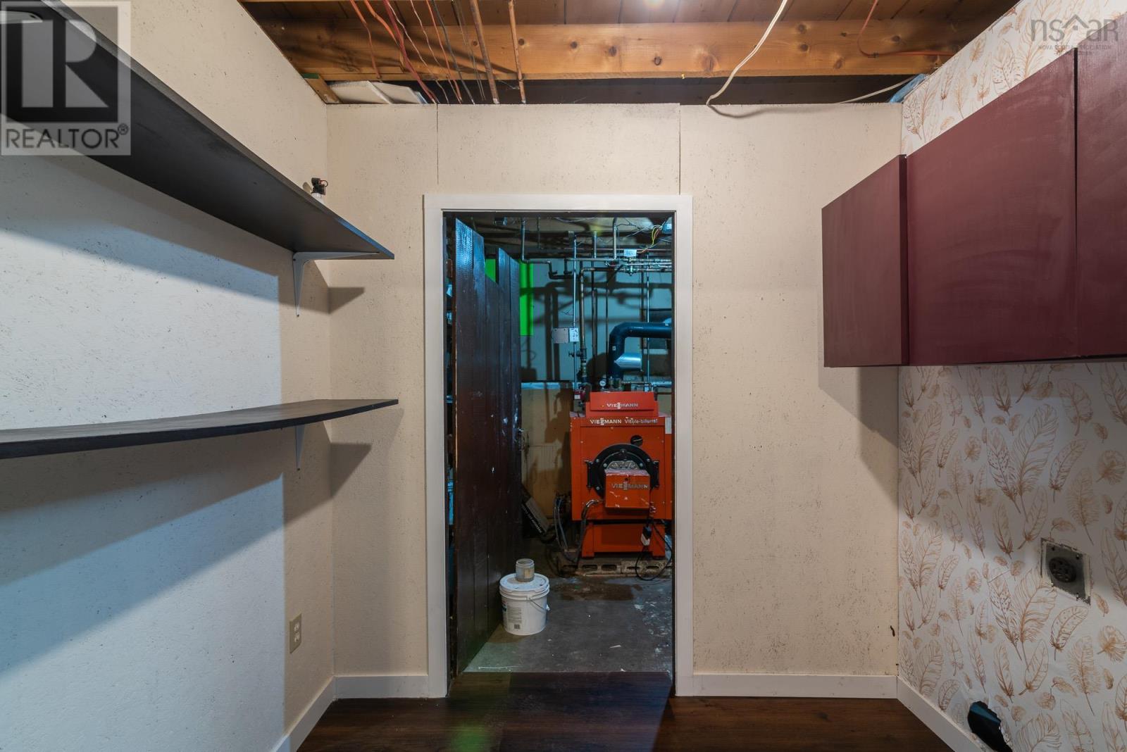 49 Hill Street - 39