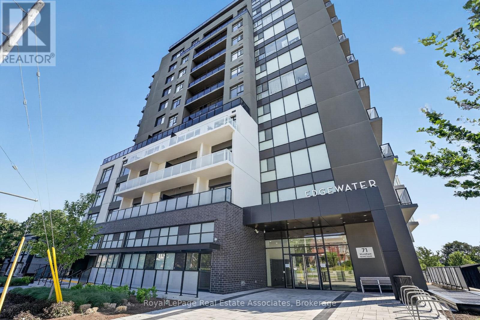 #612 71 WYNDHAM STREET S - 1
