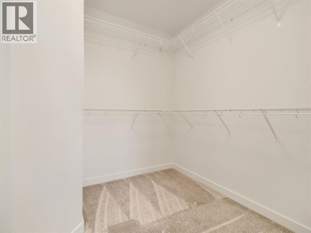 738 Violet Place W - 13