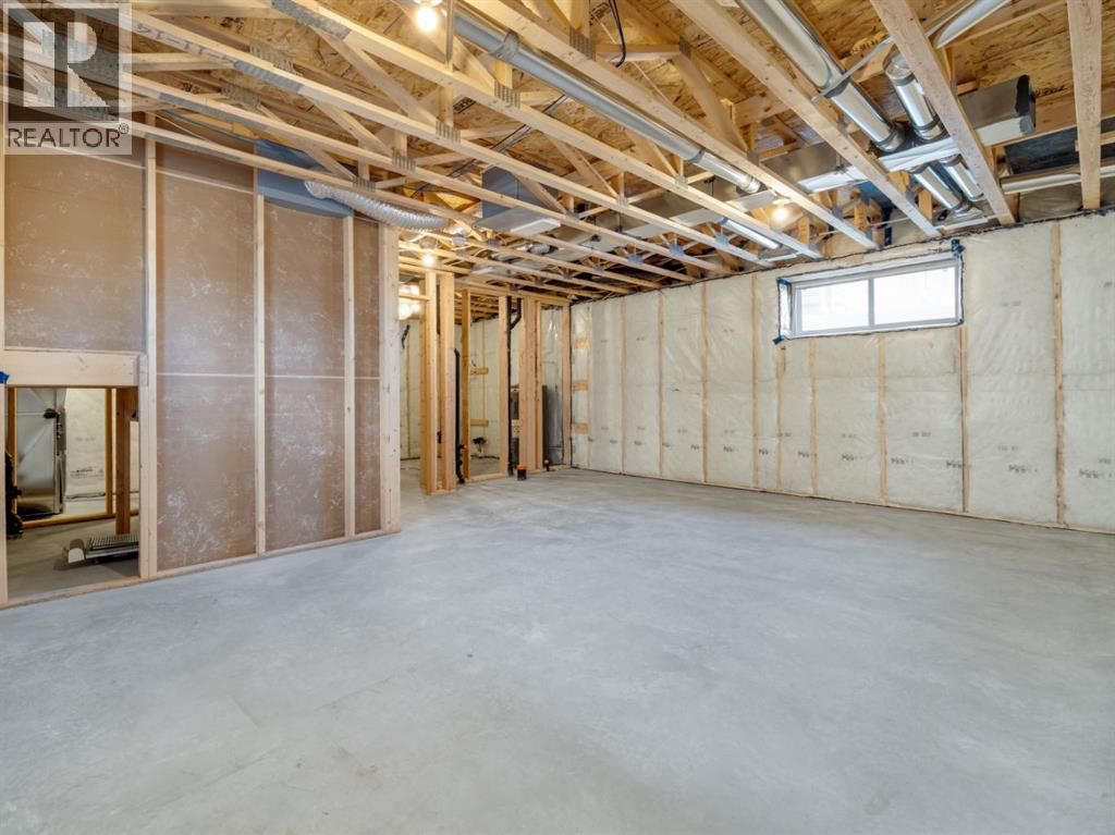 738 Violet Place W - 20