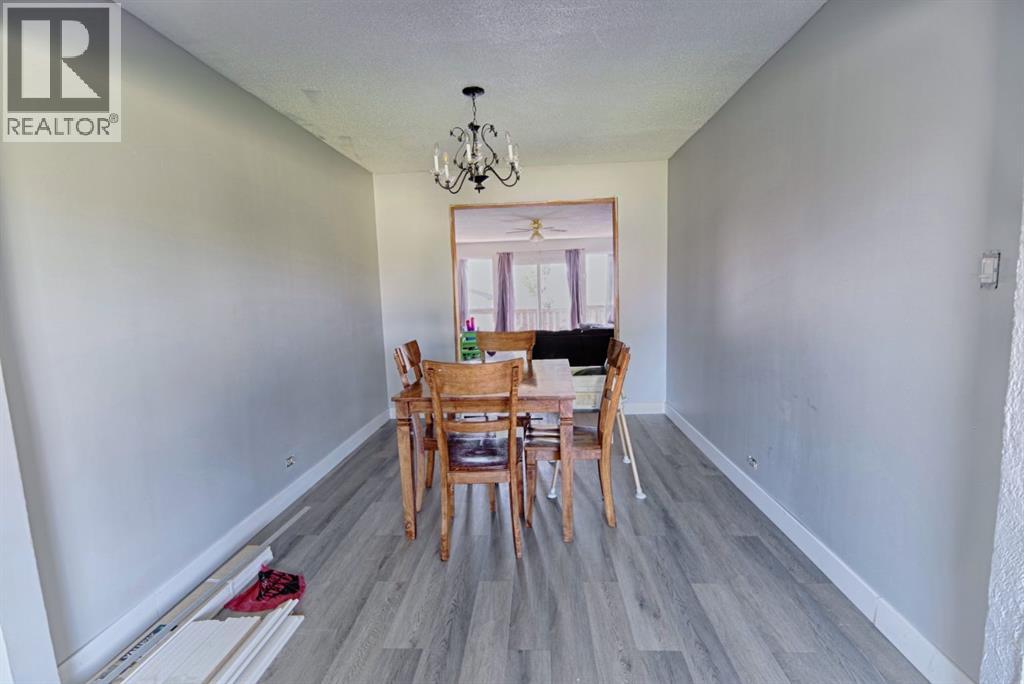 4810 57 ave - 8