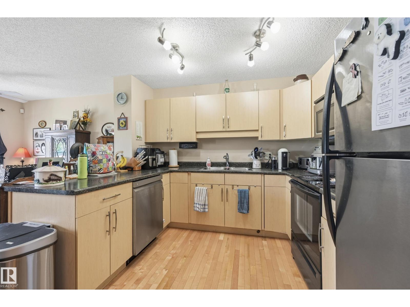 1867 119 ST SW - 13