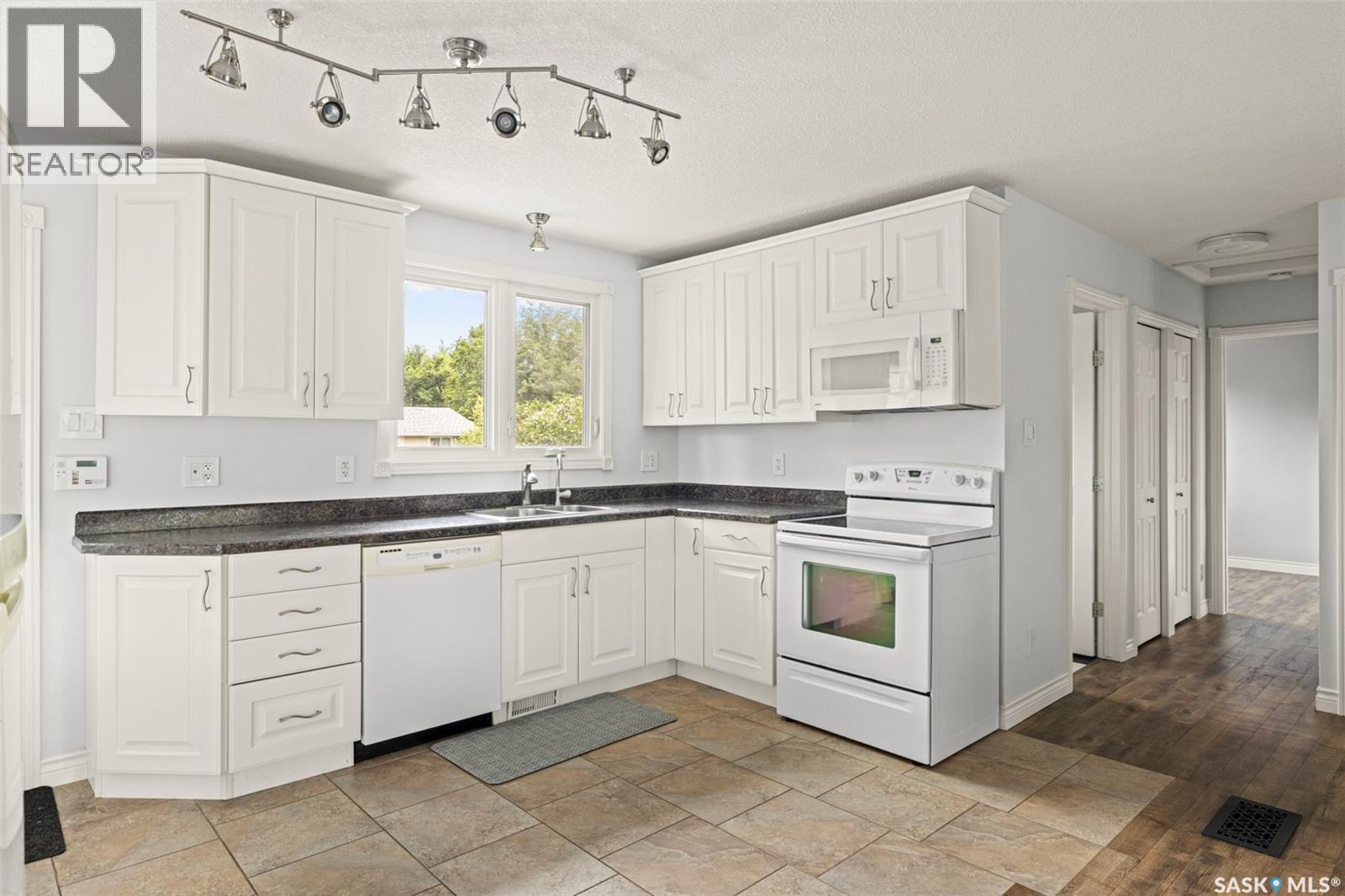 23 Boyce STREET - Image 11