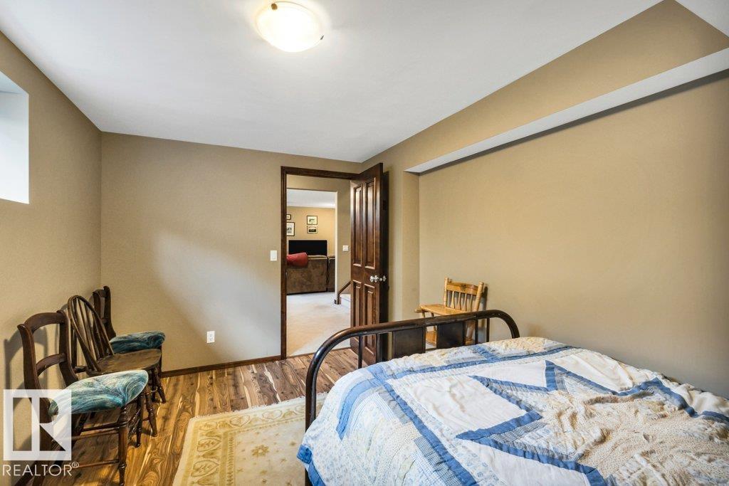 48 LAMPLIGHT DR - Image 43