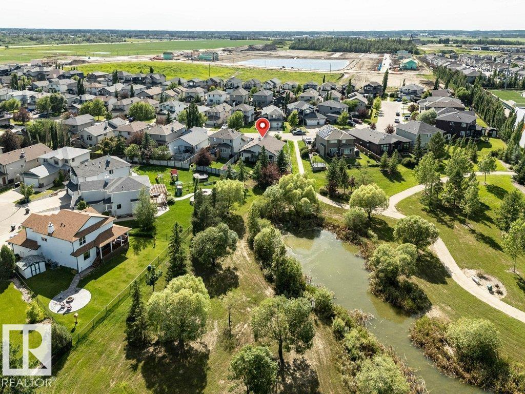 48 LAMPLIGHT DR - 62