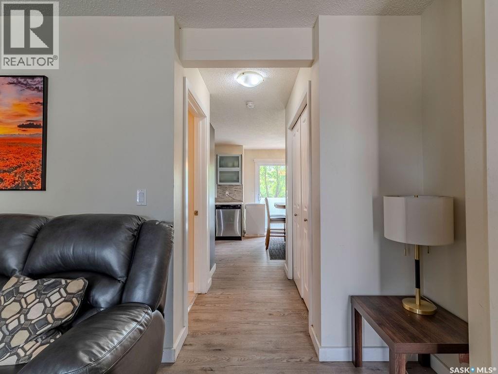 #143 135 Ashworth CRESCENT - 10