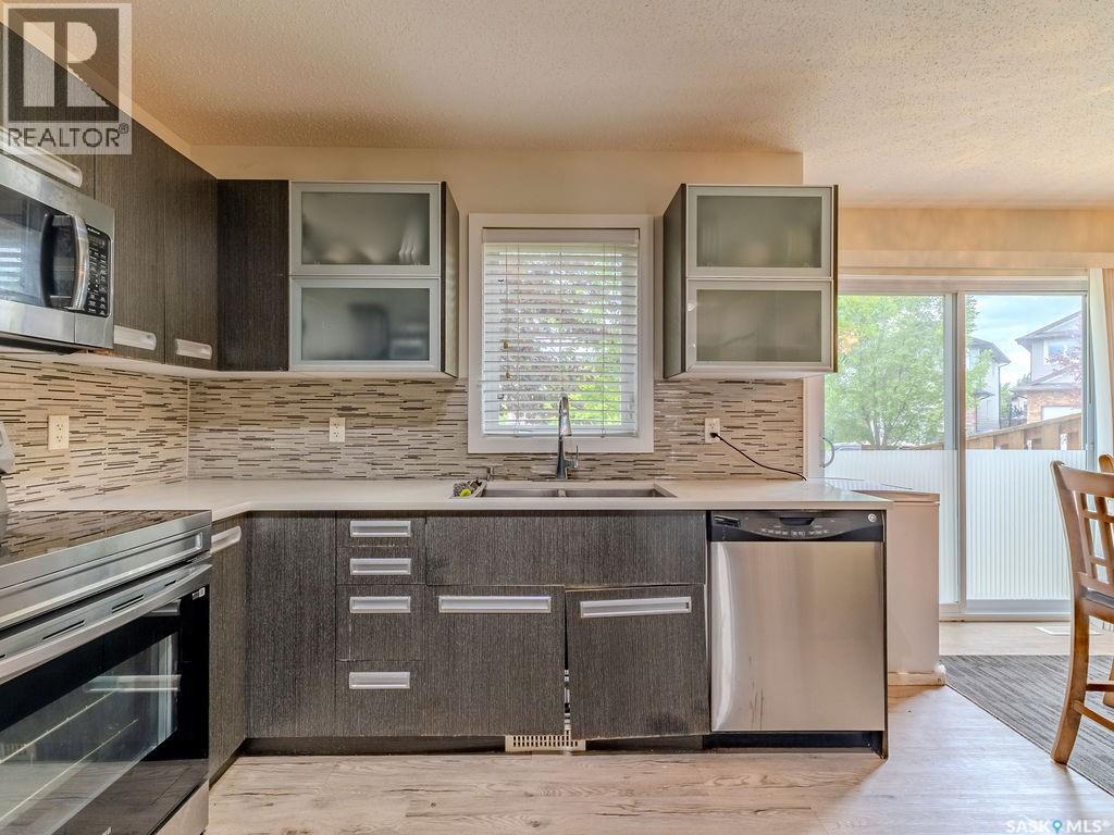 #143 135 Ashworth CRESCENT - 15