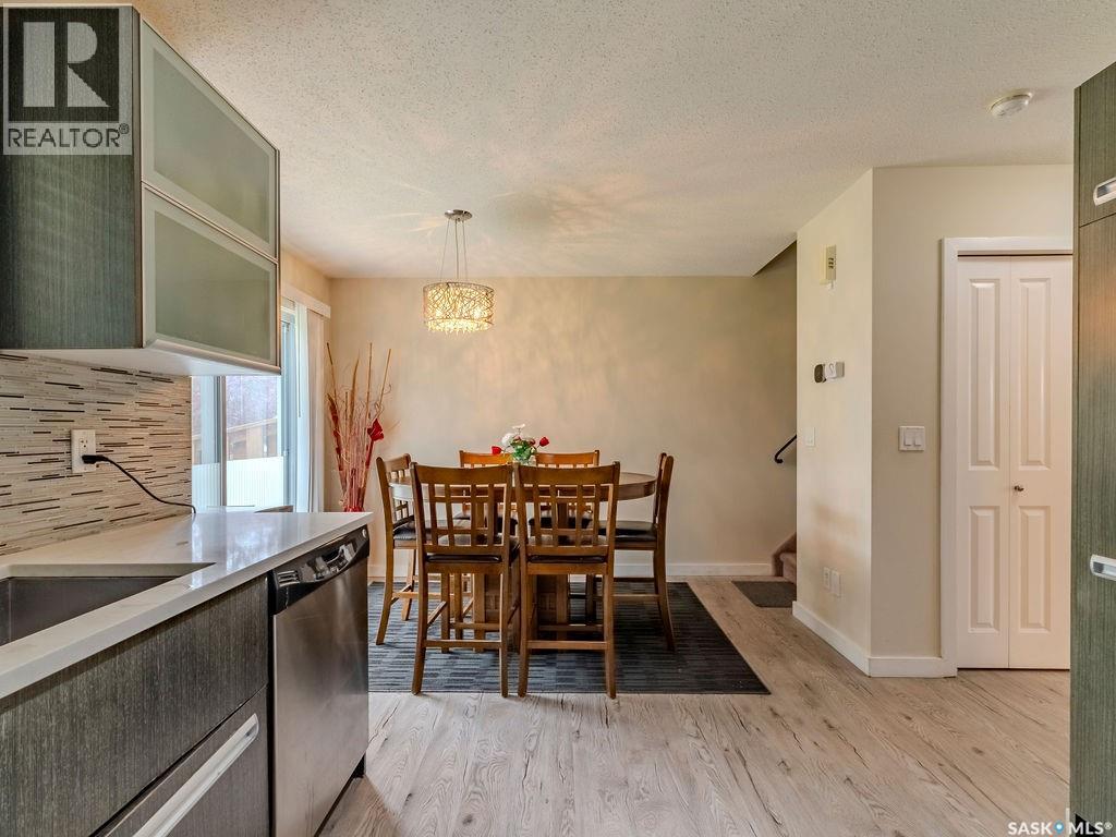 #143 135 Ashworth CRESCENT - 17