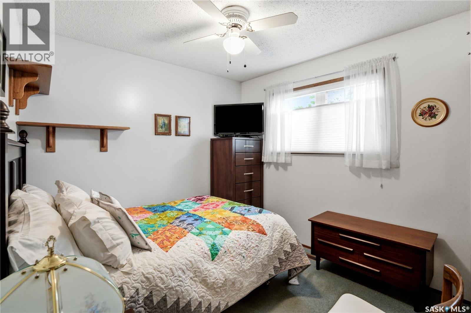 3801 Diefenbaker DRIVE - Image 21
