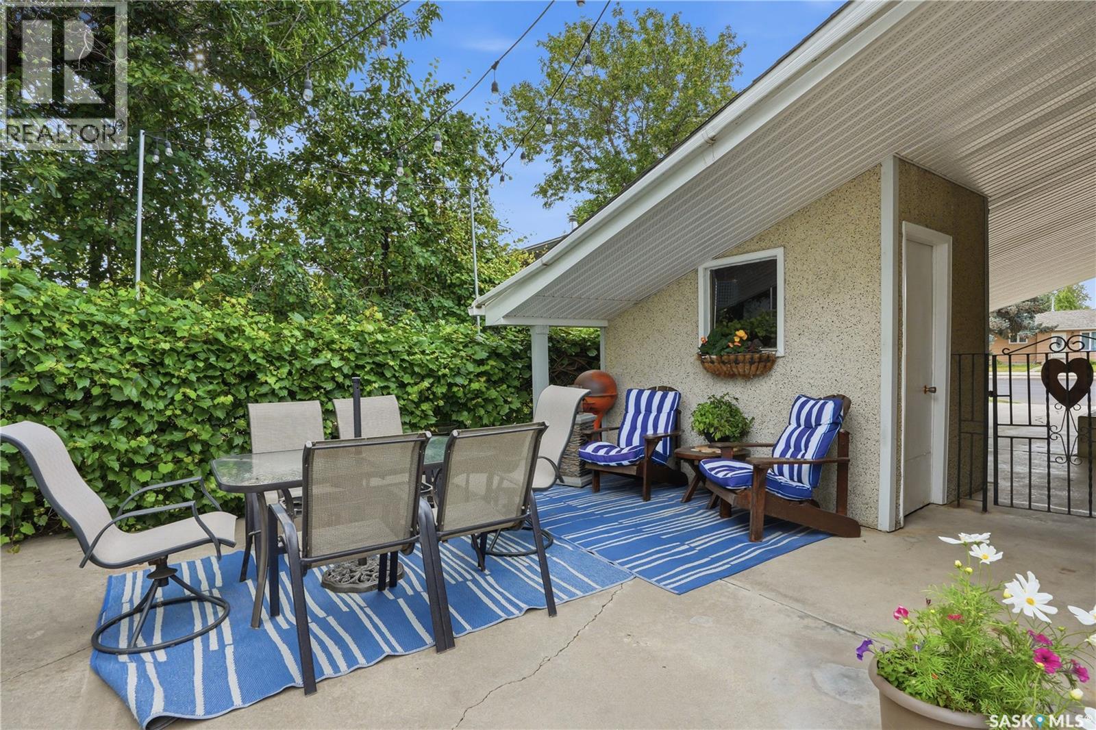 3801 Diefenbaker DRIVE - 46