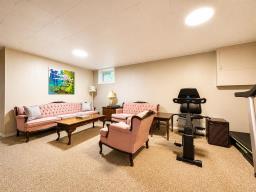 Laundry room - 32 2nd Street Se, Altona, MB R0G0B3 Photo 11