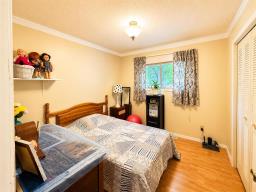 Bedroom - 32 2nd Street Se, Altona, MB R0G0B3 Photo 8