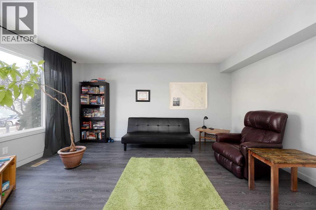113 Sirius Avenue - 4