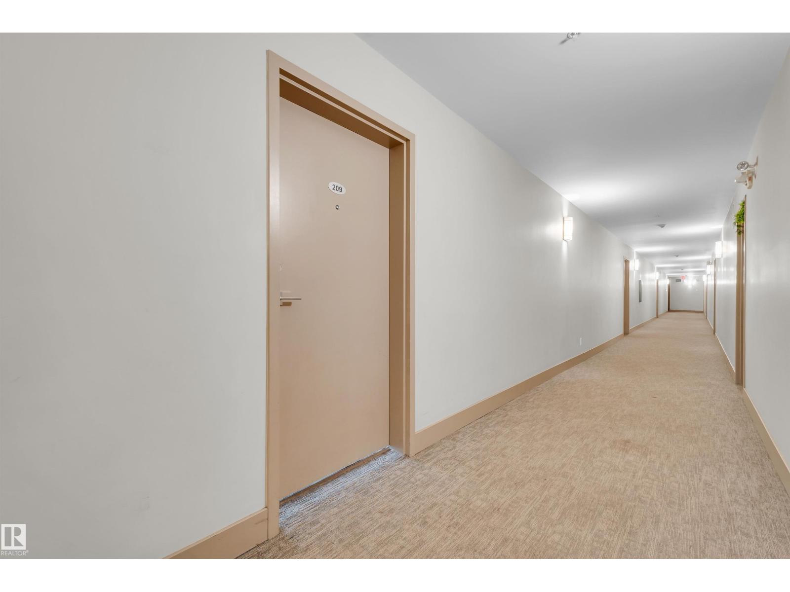 #209 10611 117 ST NW - 25