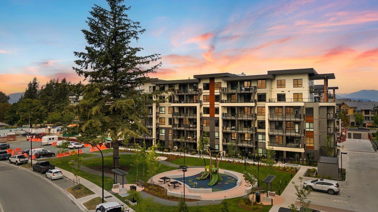 411 45505 CAMPUS DRIVE, Garrison Crossing, Chilliwack