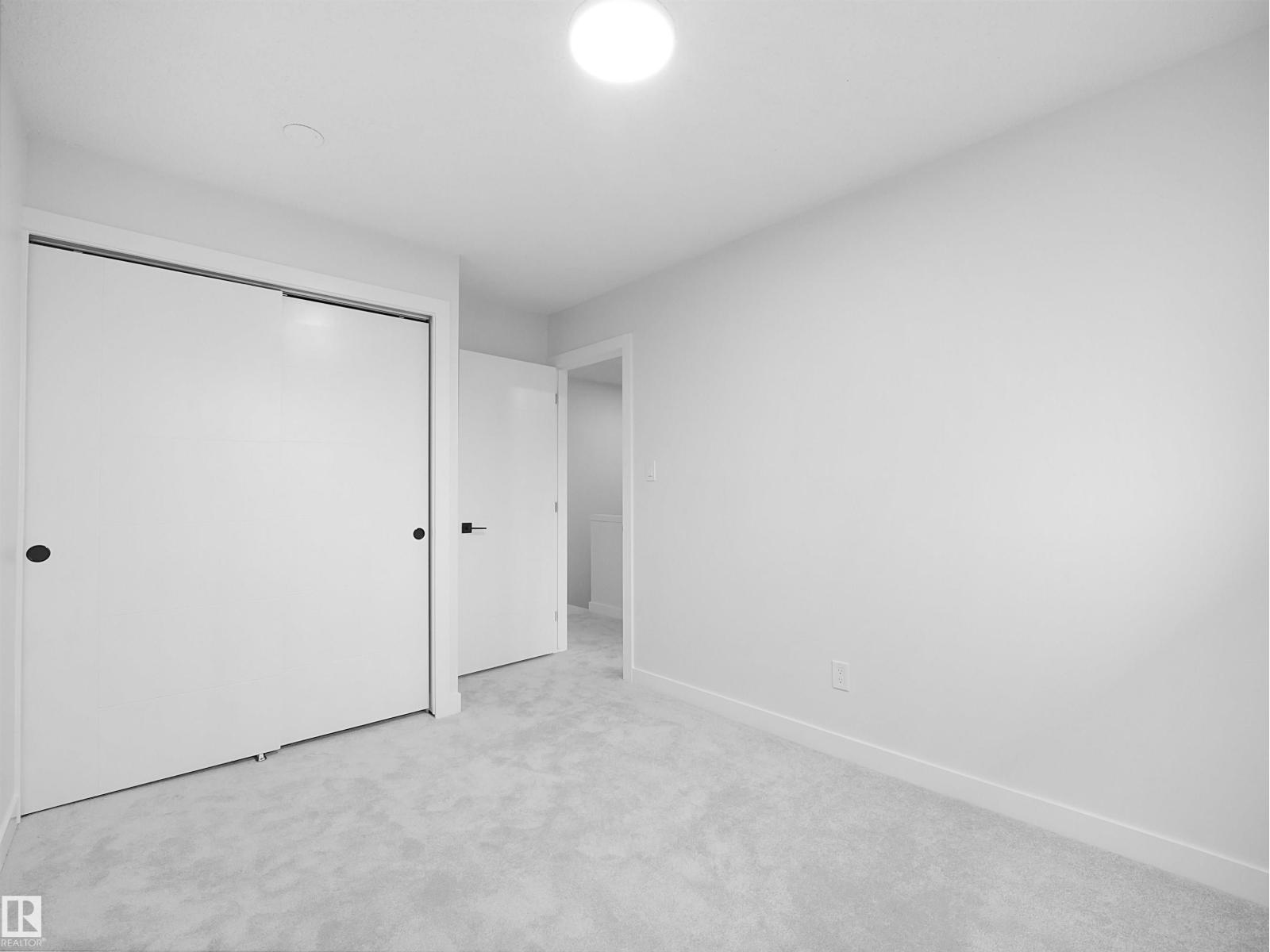 6096 MILL WOODS RD NW - 26