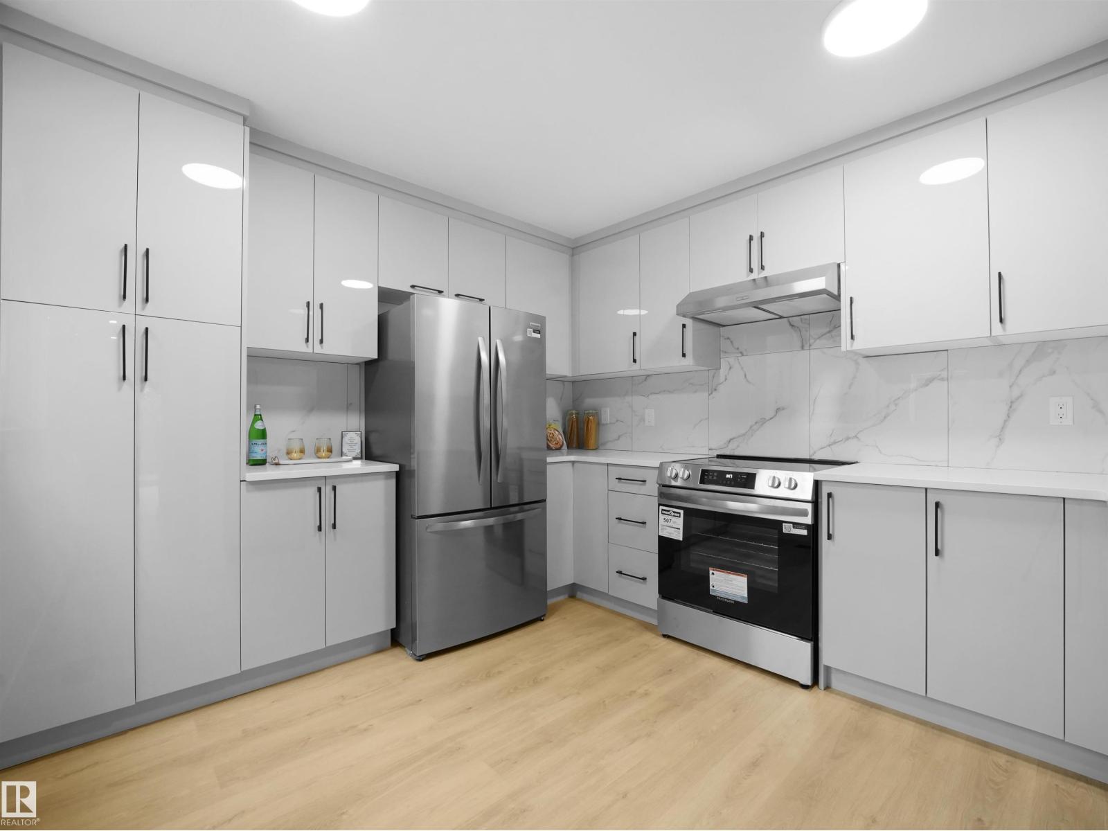 6096 MILL WOODS RD NW - 17
