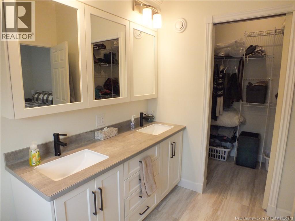 5 Deal Road - 24