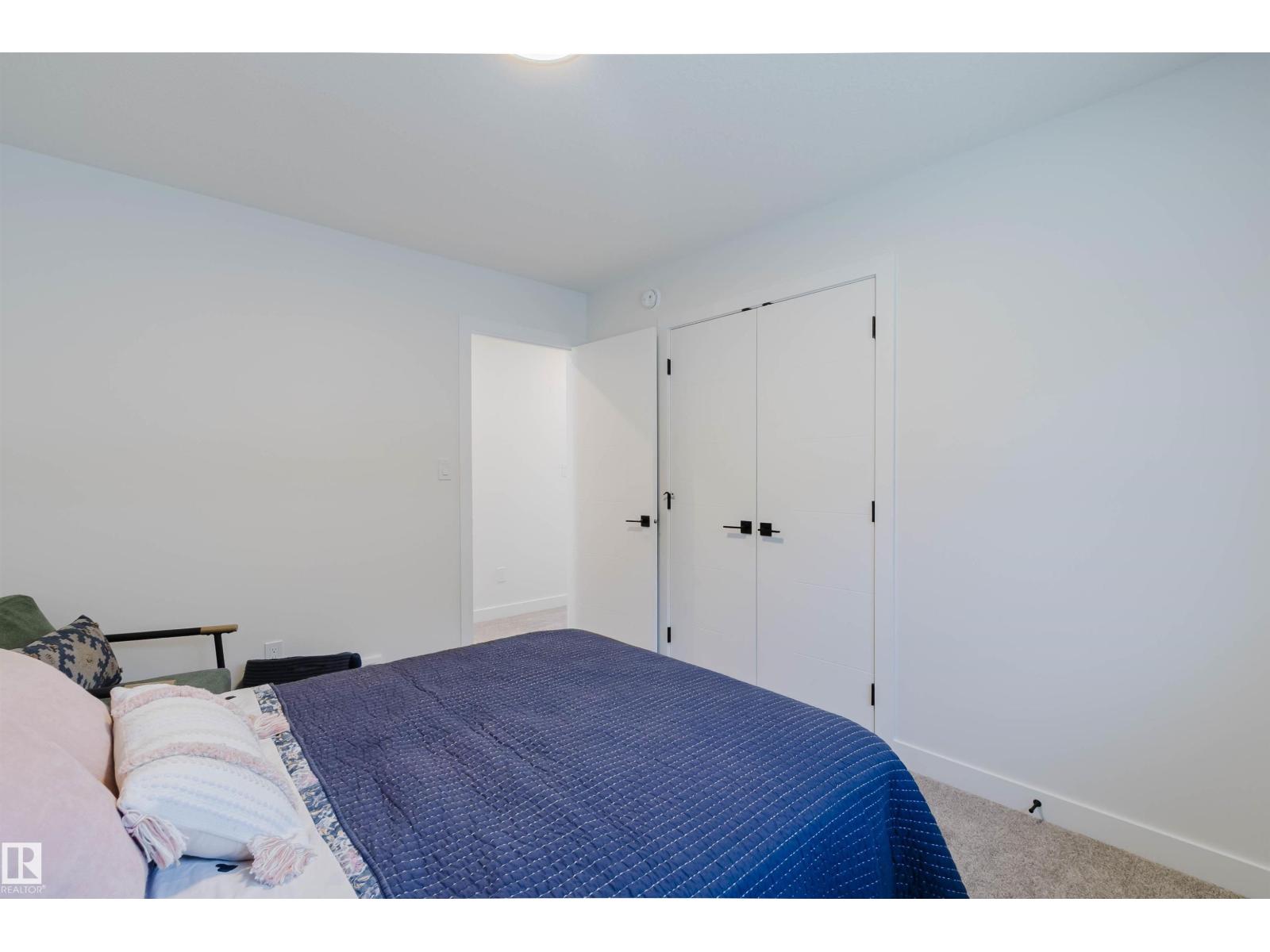 211 EDGEMONT GR NW - 42