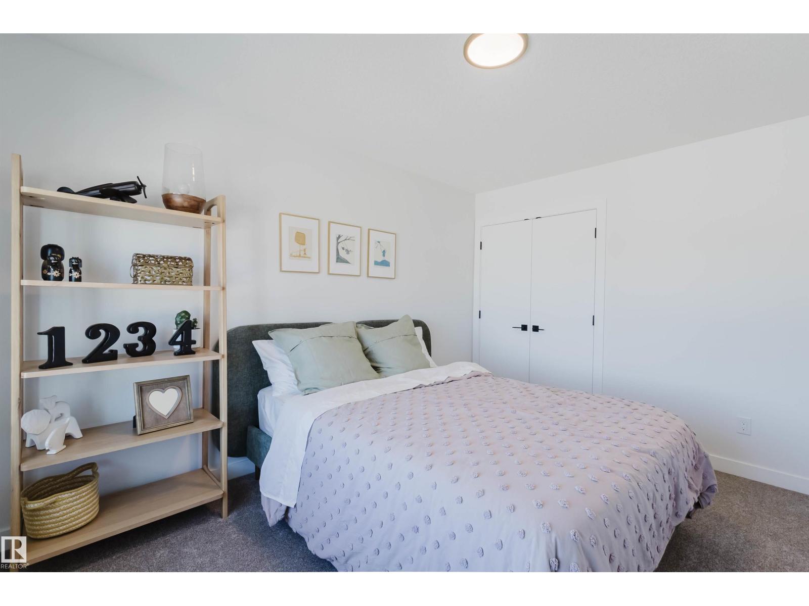 211 EDGEMONT GR NW - 44