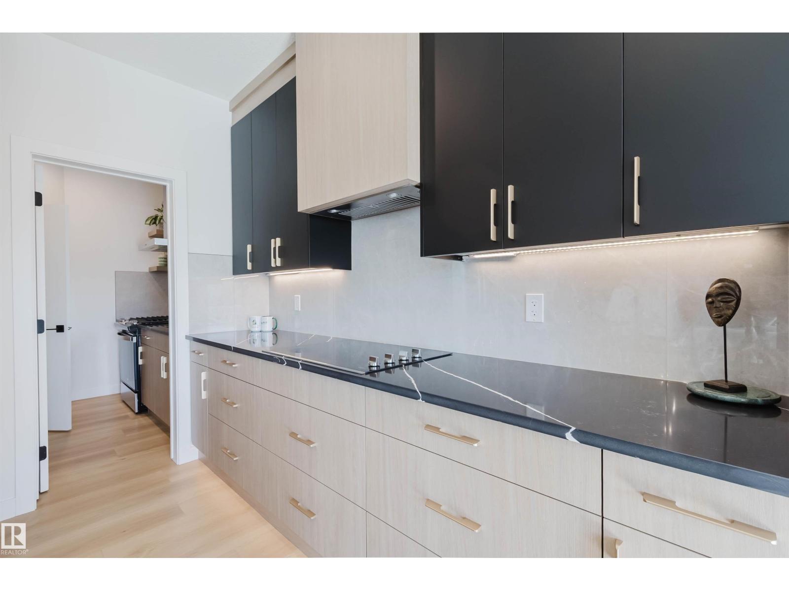 211 EDGEMONT GR NW - 15