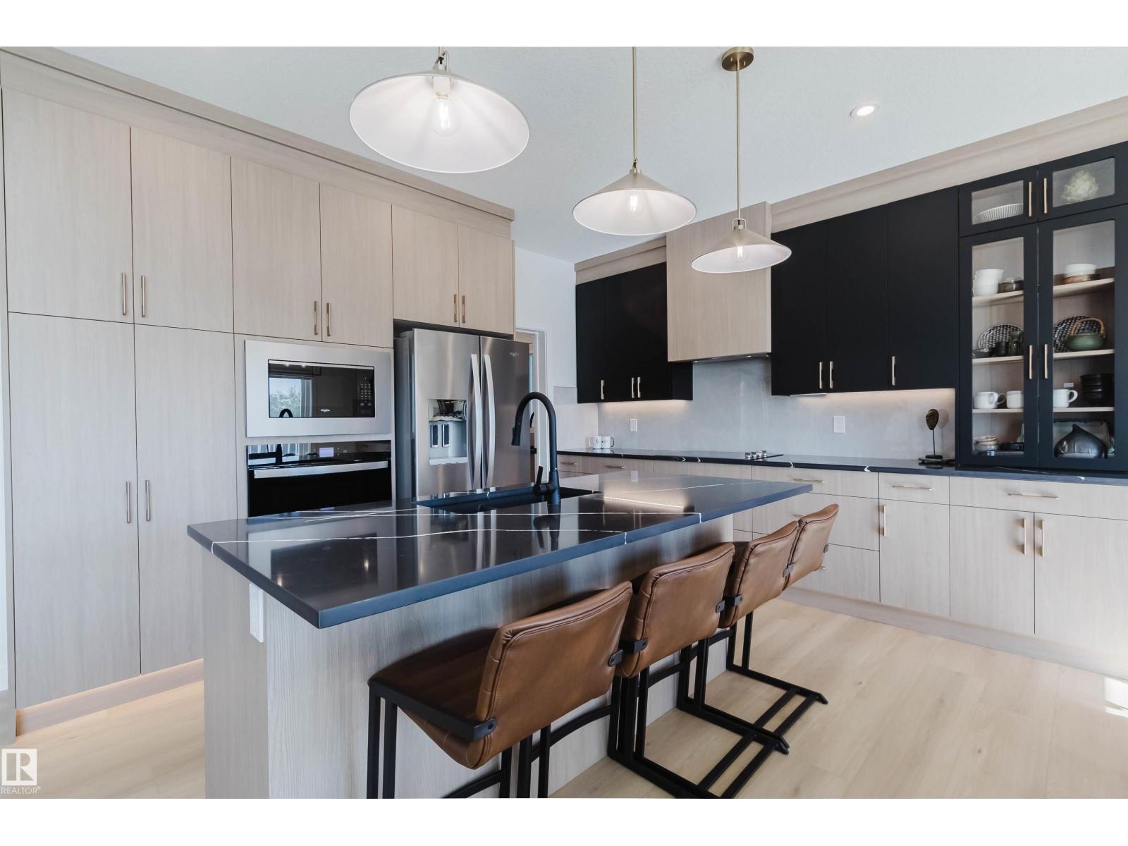 211 EDGEMONT GR NW - 14