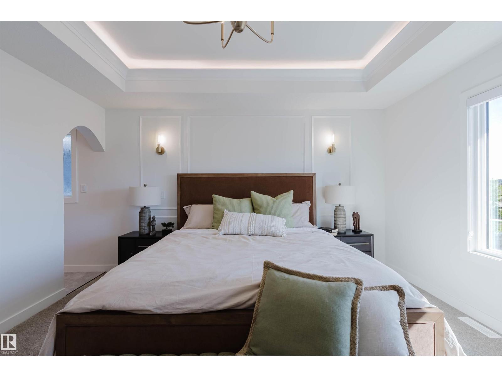 211 EDGEMONT GR NW - 33