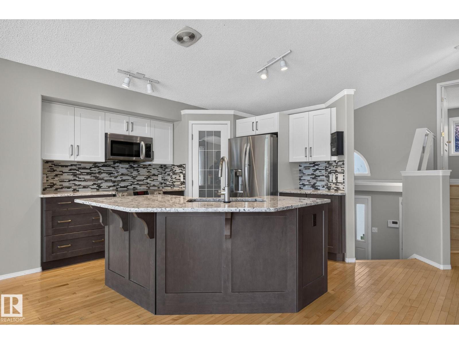 227 WYMAN LN NW - 15