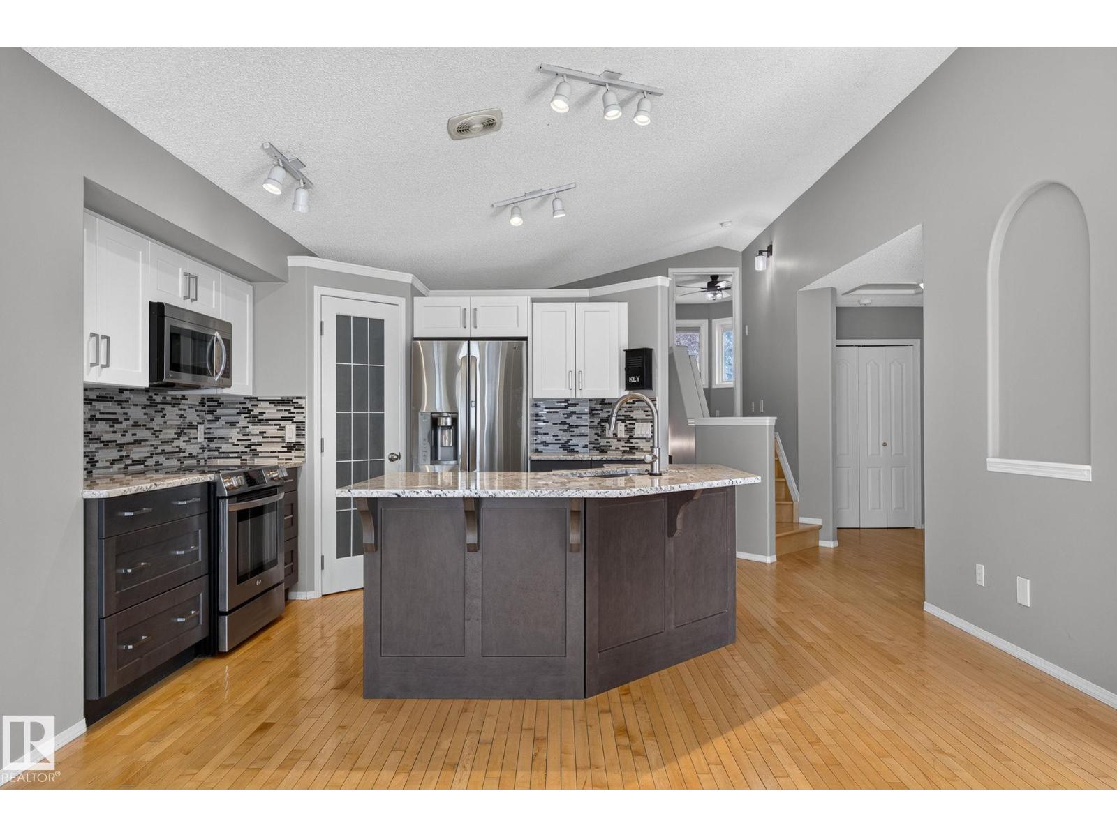 227 WYMAN LN NW - 6