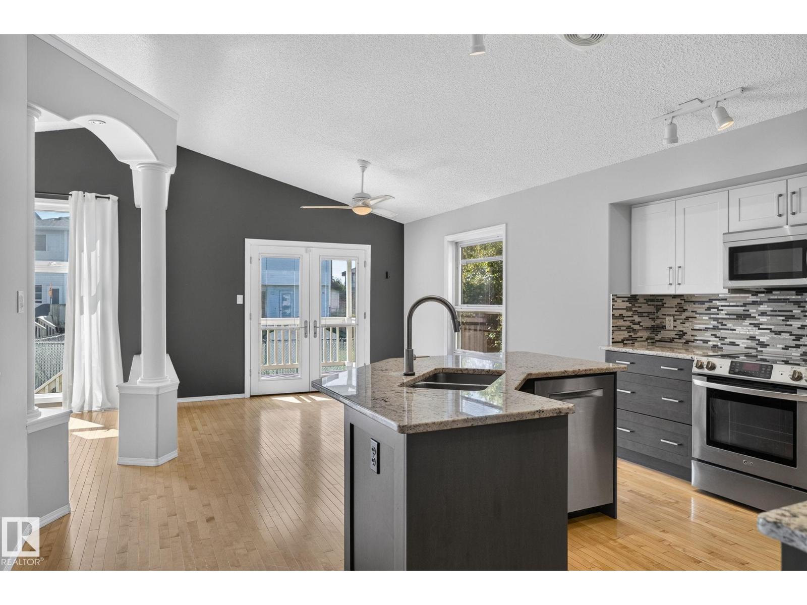 227 WYMAN LN NW - 16