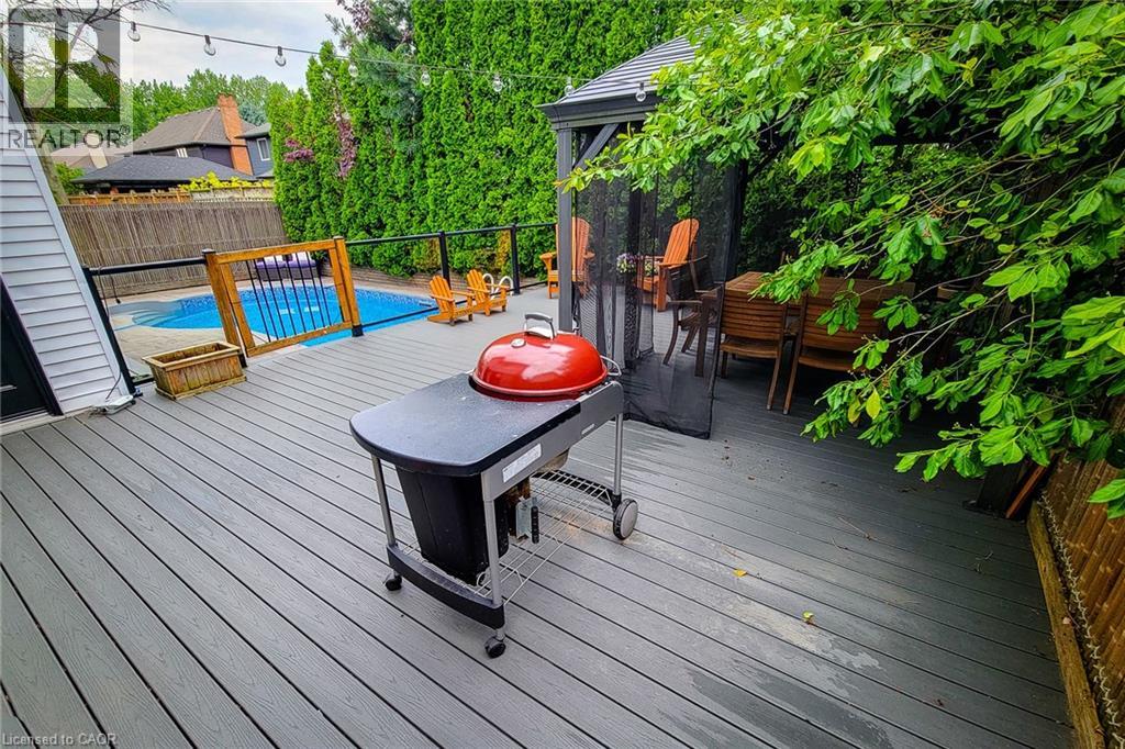 29 WOODSIDE Square - Image 9