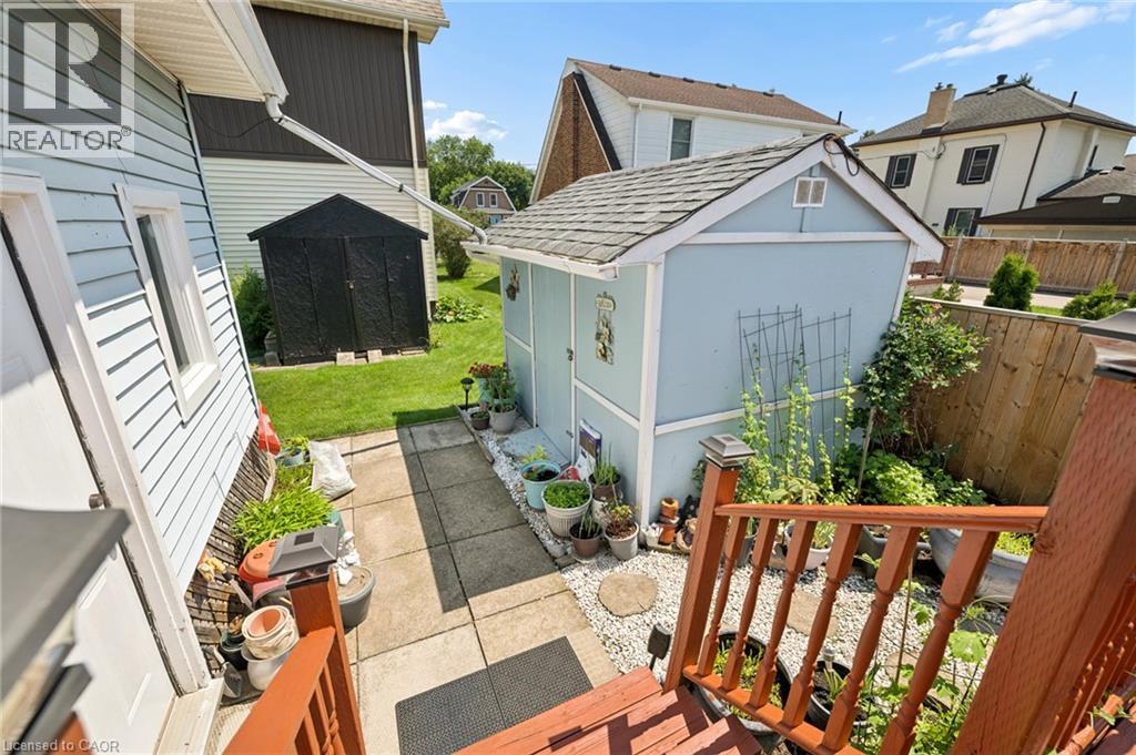 162 TIFFANY Street - 31