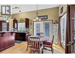 Bedroom - 801, 800 Carriage Lane Place N, Carstairs, AB T0M0N0 Photo 8