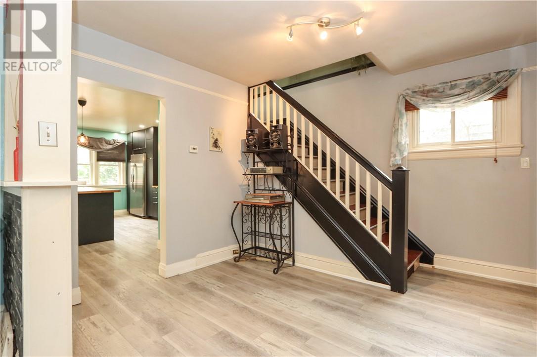 305 Whittaker Street - 13