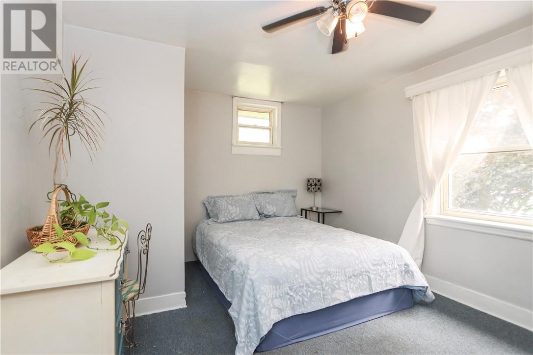 305 Whittaker Street - 27