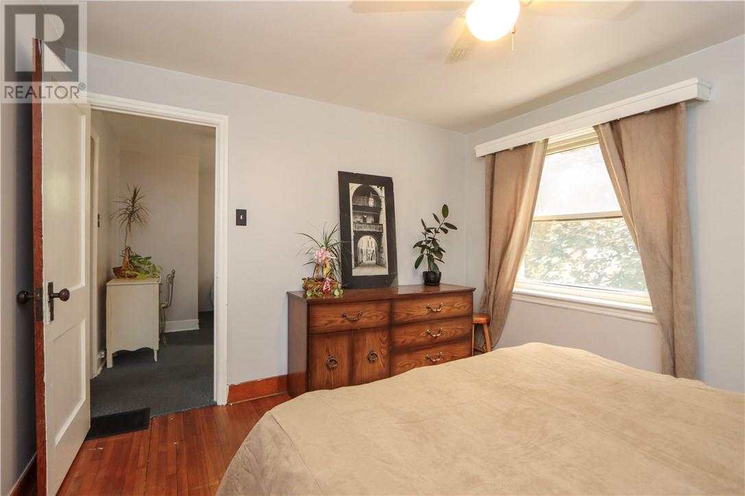305 Whittaker Street - 30