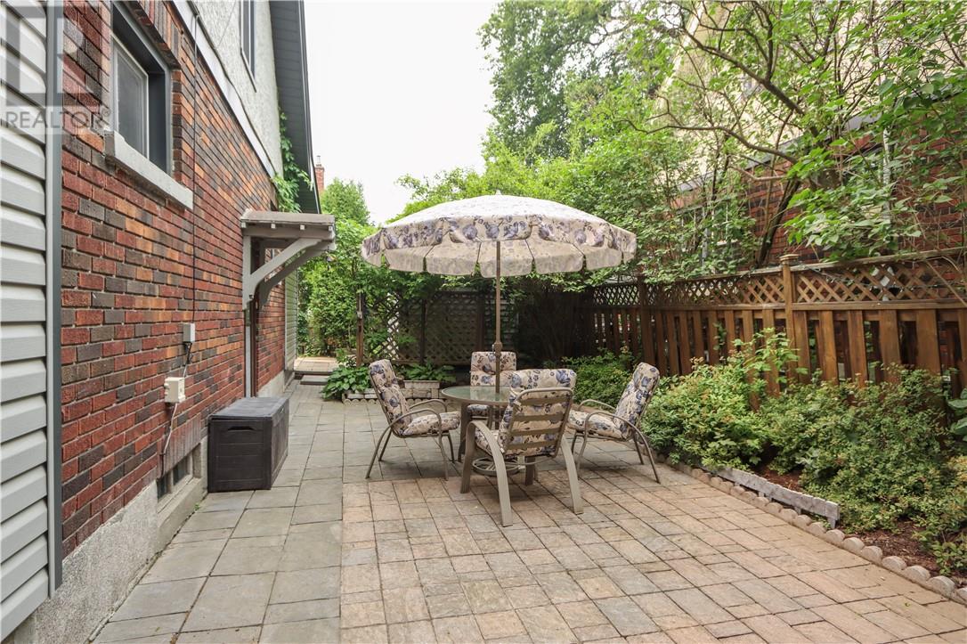 305 Whittaker Street - 8