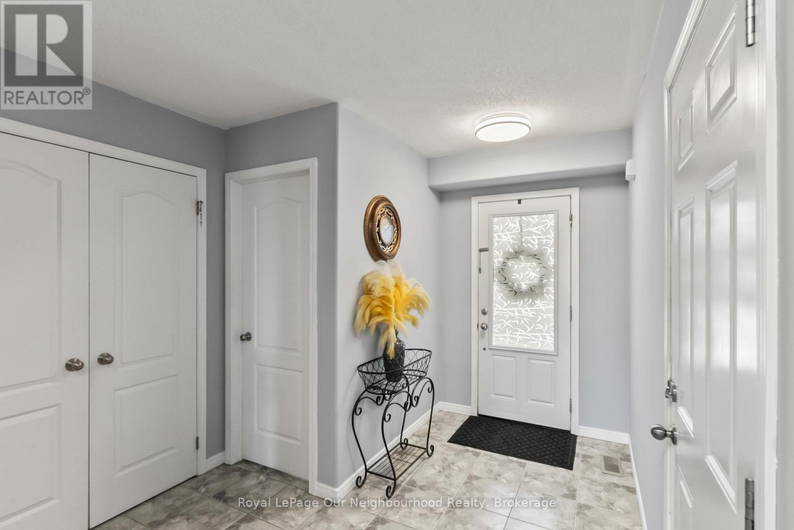 270 LOUDEN TERRACE - 2
