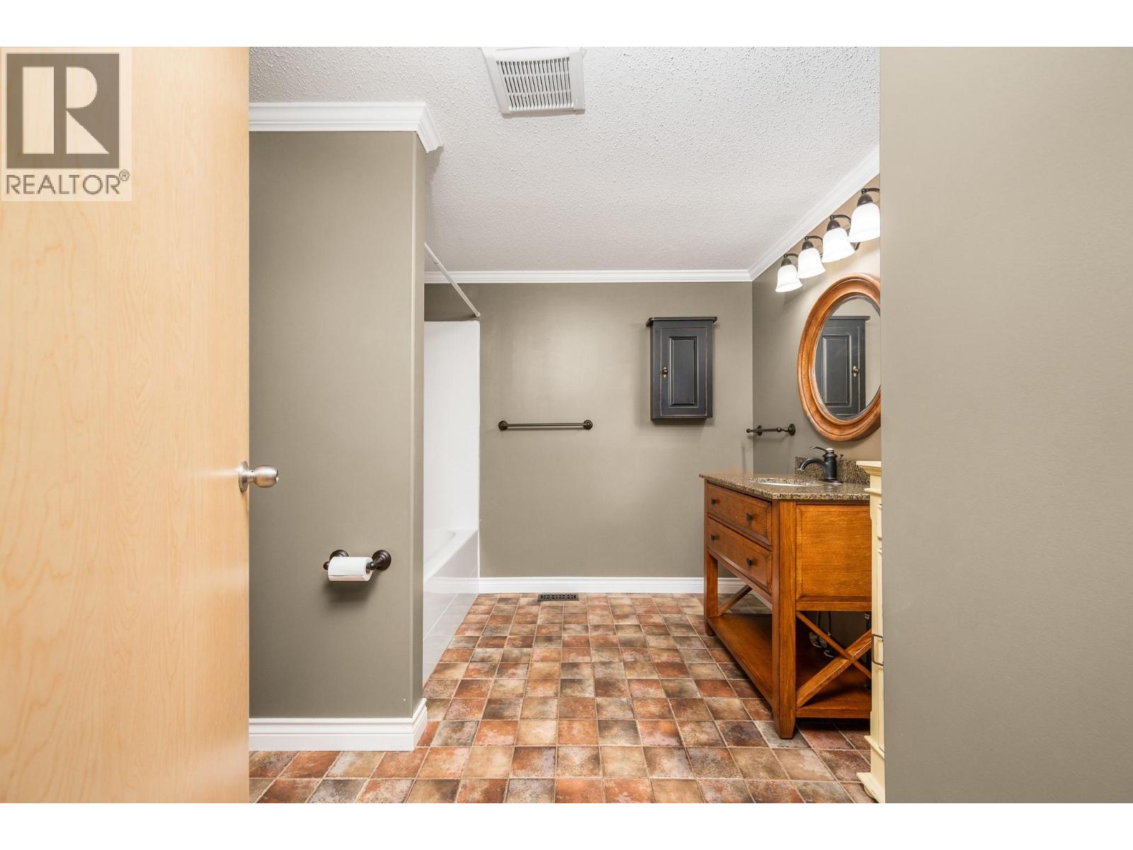 #507 4701 Pleasant Valley Road - 16