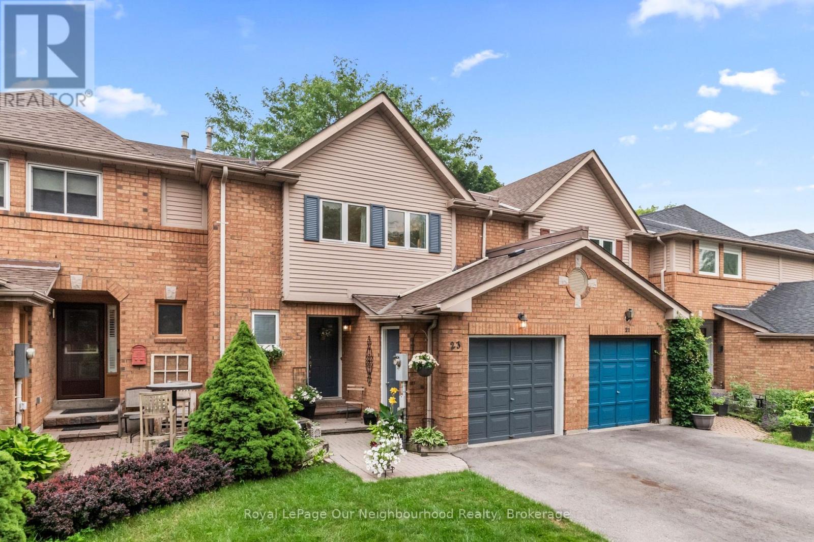 23 WOODWARD DRIVE - 1